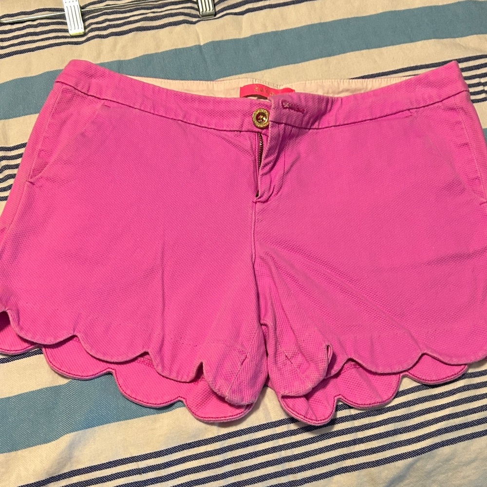 Lilly Pulitzer High Waist Pink Scalloped Shorts